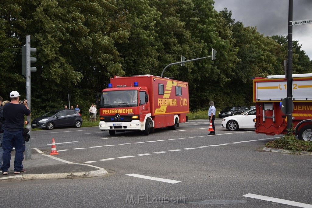 Grossbrand Halle Troisdorf Kriegsdorf Junkersring P014.JPG - Miklos Laubert